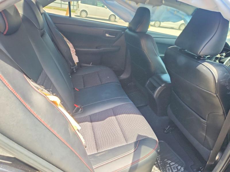 56167276 :رقم المزاد ، 4T1BF1FK4FU948341 vin ، 2015 Toyota Camry مزاد بيع