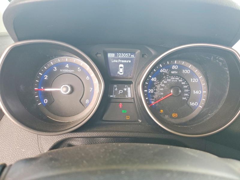 Продажа на аукционе авто 2017 Hyundai Elantra Gt, vin: KMHD35LH0HU372106, номер лота: 56779406