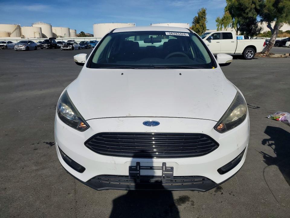 56283426 :رقم المزاد ، 1FADP3FE4HL277557 vin ، 2017 Ford Focus مزاد بيع
