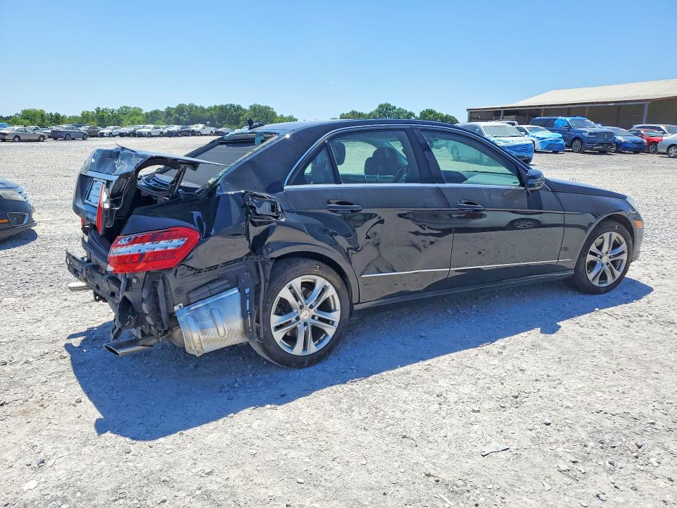56039346 :رقم المزاد ، WDDHF5GB8BA346581 vin ، 2011 Mercedes-benz E مزاد بيع