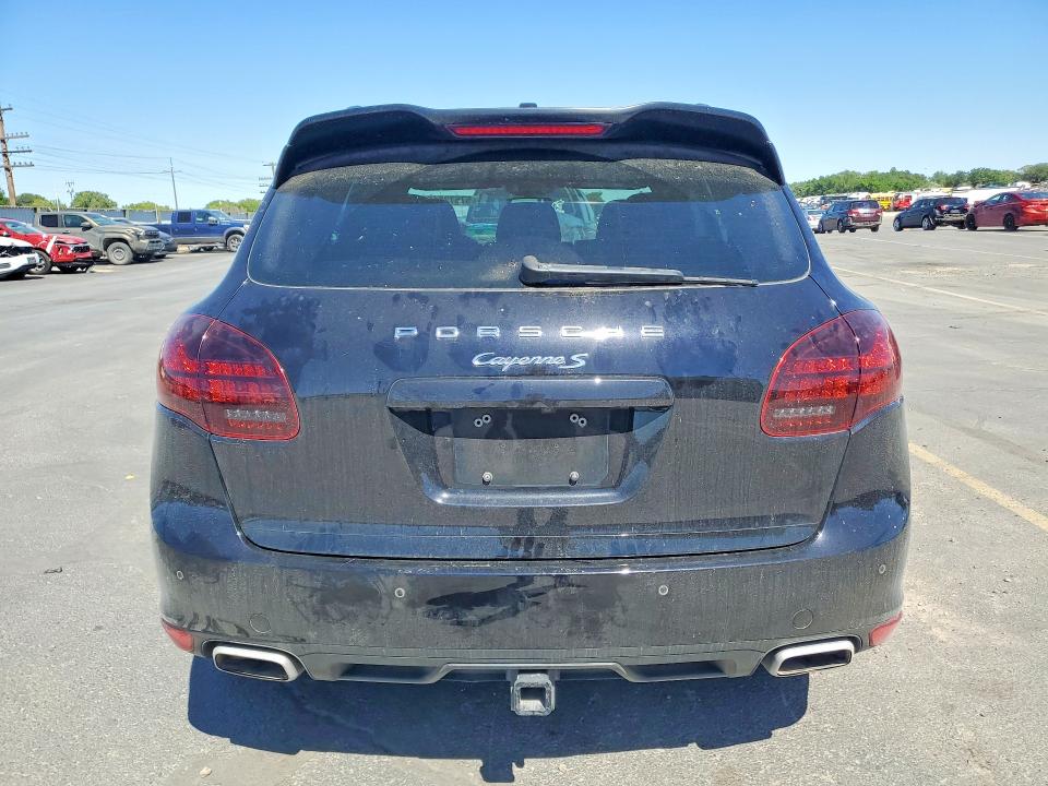 2014 Porsche Cayenne მანქანა იყიდება აუქციონზე, vin: WP1AB2A21ELA55751, აუქციონის ნომერი: 57672816