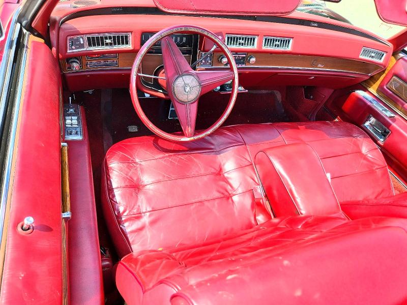 56526776 :رقم المزاد ، 6L67S5Q420413 vin ، 1975 Cadillac Eldorado مزاد بيع