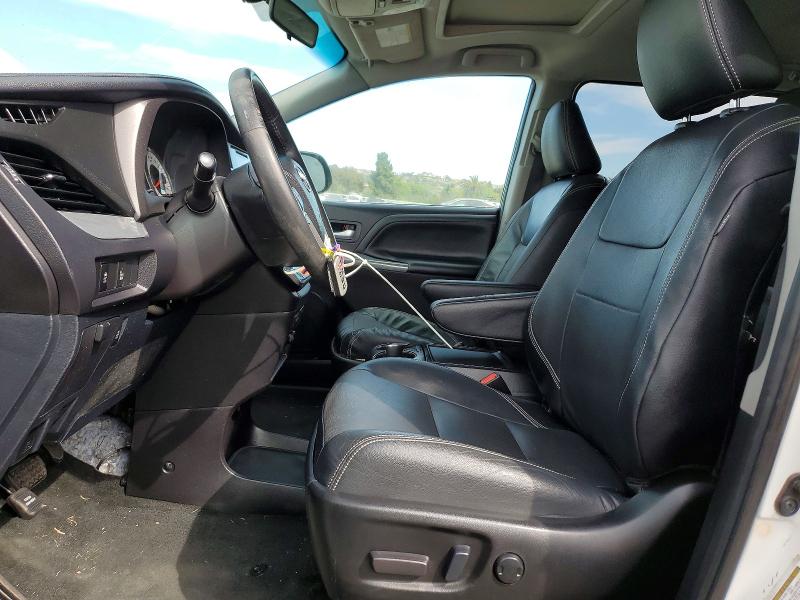 2016 Toyota Sienna მანქანა იყიდება აუქციონზე, vin: 5TDXK3DCXGS764461, აუქციონის ნომერი: 59131026