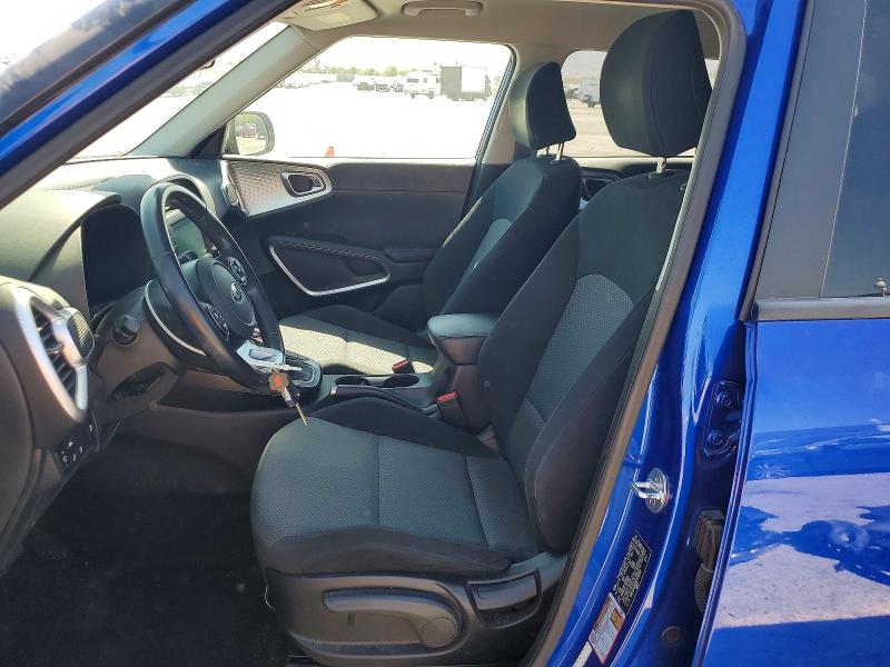 57597356 :رقم المزاد ، KNDJ23AU3M7126562 vin ، 2021 Kia Soul مزاد بيع