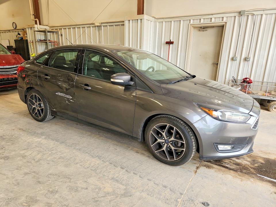 55566756 :رقم المزاد ، 1FADP3H20HL287098 vin ، 2017 Ford Focus مزاد بيع