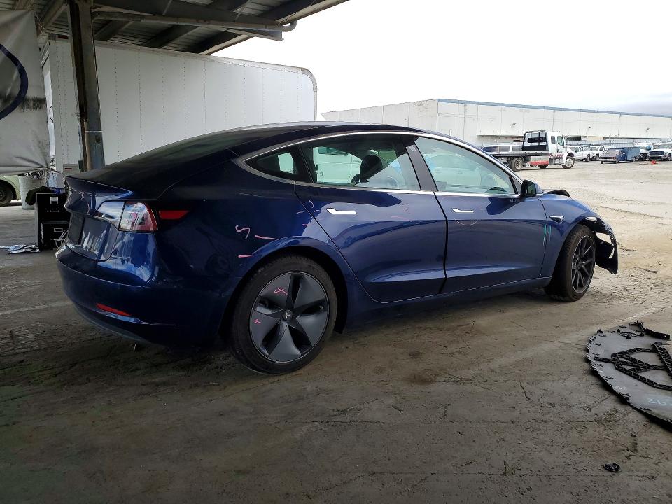 2019 Tesla Model 3 მანქანა იყიდება აუქციონზე, vin: 5YJ3E1EA4KF326328, აუქციონის ნომერი: 58935126