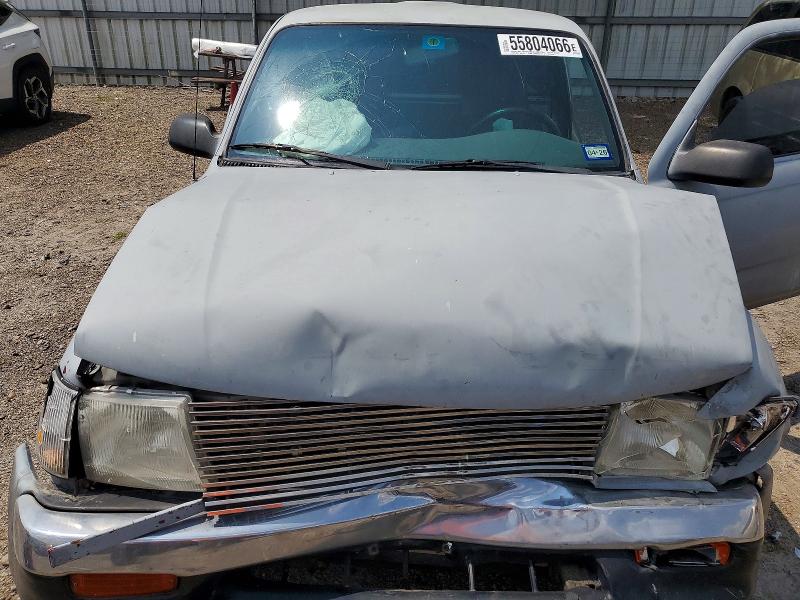 55804066 :رقم المزاد ، 4TANL42N8YZ654910 vin ، 2000 Toyota Tacoma مزاد بيع