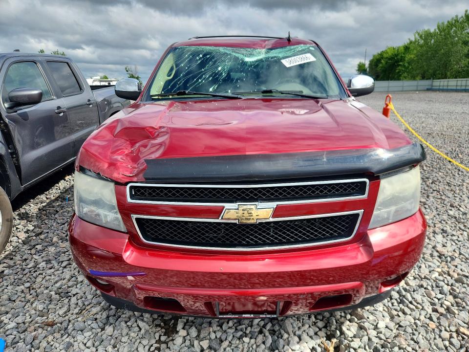 Продаж на аукціоні авто 2011 Chevrolet Suburban, vin: 1GNSKJE3XBR268300, номер лоту: 58003866