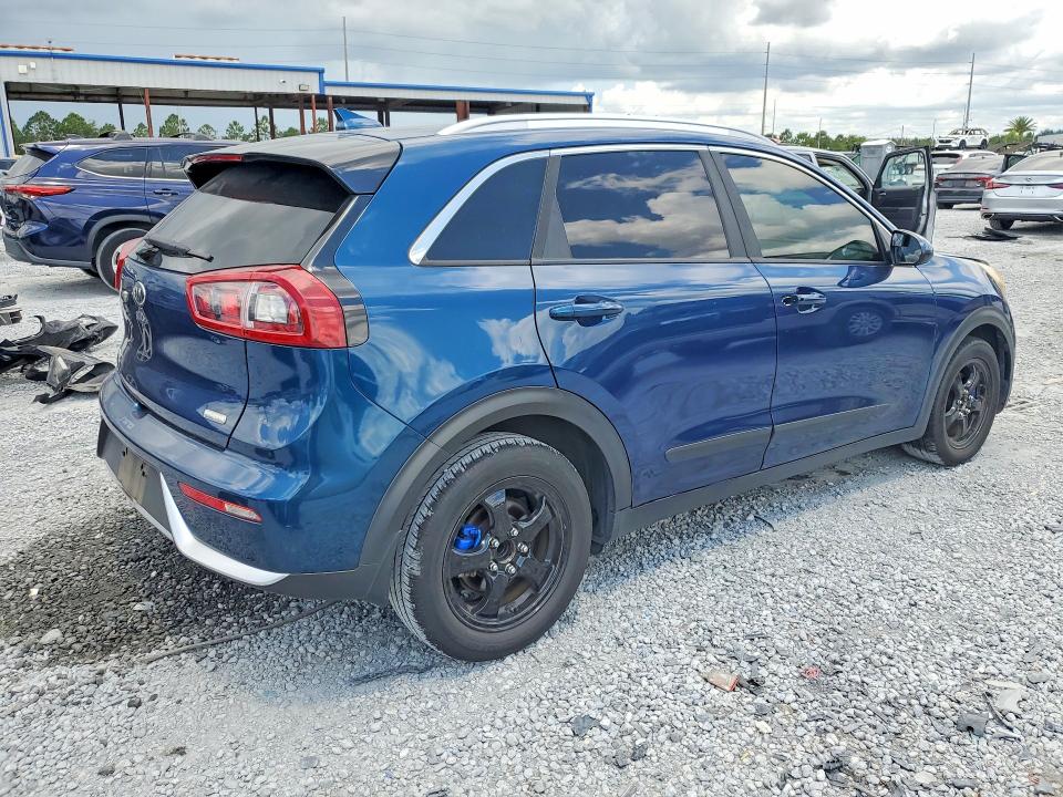 Продаж на аукціоні авто 2017 Kia Niro, vin: KNDCB3LC2H5093438, номер лоту: 56806556