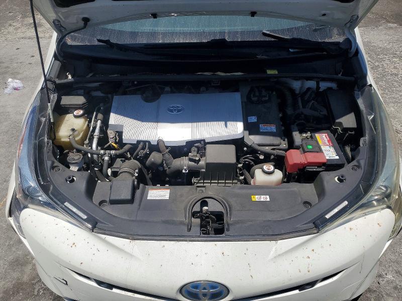 56828296 :رقم المزاد ، JTDKBRFU8J3061758 vin ، 2018 Toyota Prius مزاد بيع