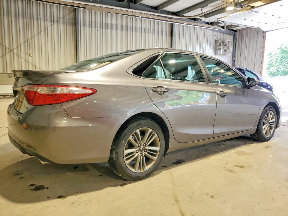 57417936 :رقم المزاد ، 4T1BF1FK5GU544188 vin ، 2016 Toyota Camry مزاد بيع