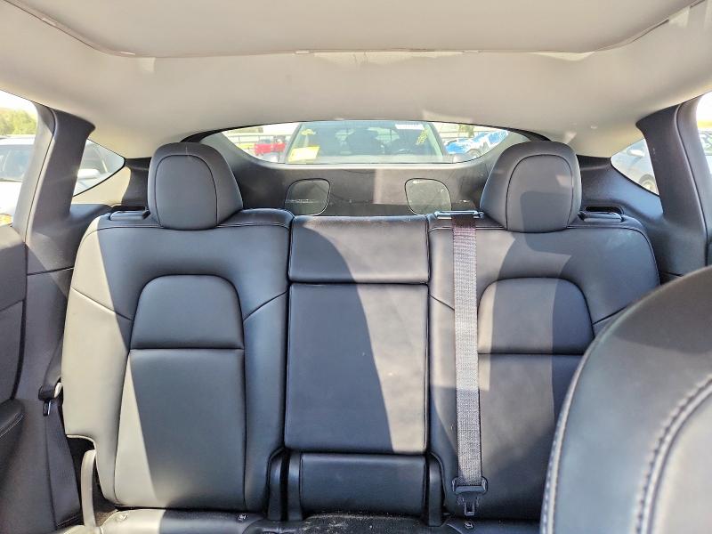 55674156 :رقم المزاد ، 5YJYGDEE3MF196078 vin ، 2021 Tesla Model Y مزاد بيع