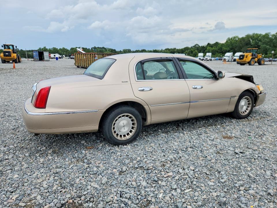 1998 Lincoln Town Car მანქანა იყიდება აუქციონზე, vin: 1LNFM81W4WY609310, აუქციონის ნომერი: 58183326
