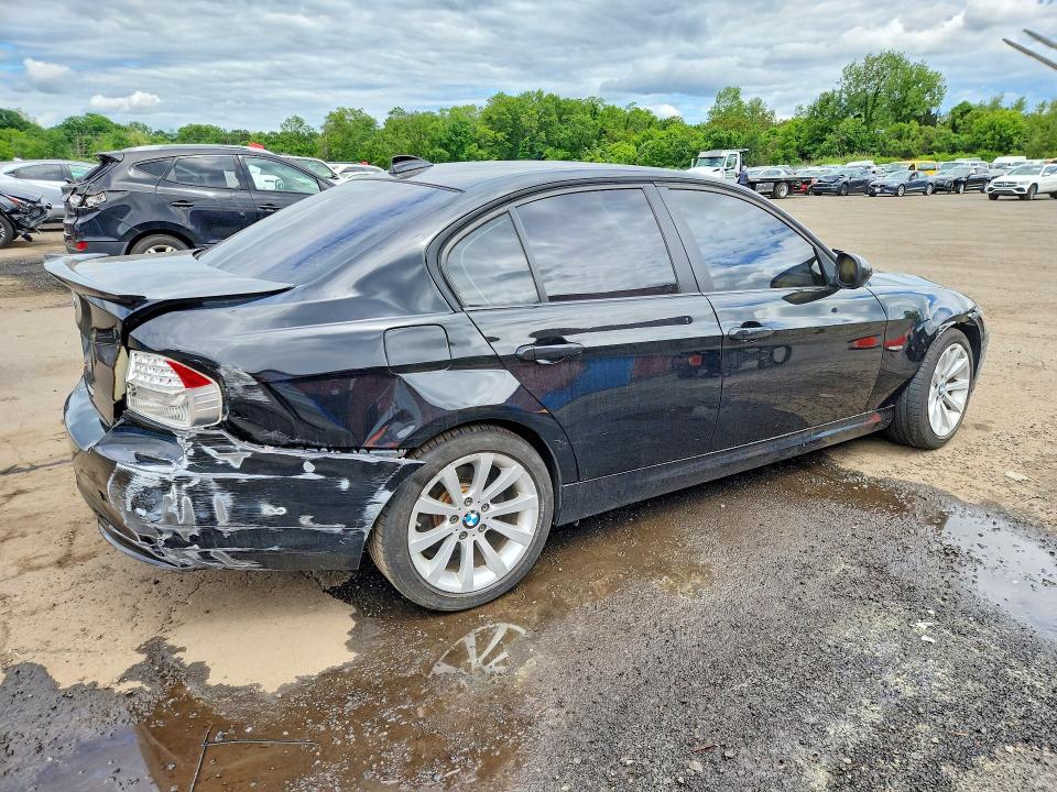 55551476 :رقم المزاد ، WBAPK5C53BA659097 vin ، 2011 Bmw 328 مزاد بيع