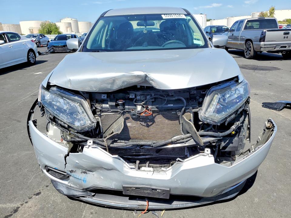 55901536 :رقم المزاد ، 5N1AT2MT4GC810005 vin ، 2016 Nissan Rogue مزاد بيع