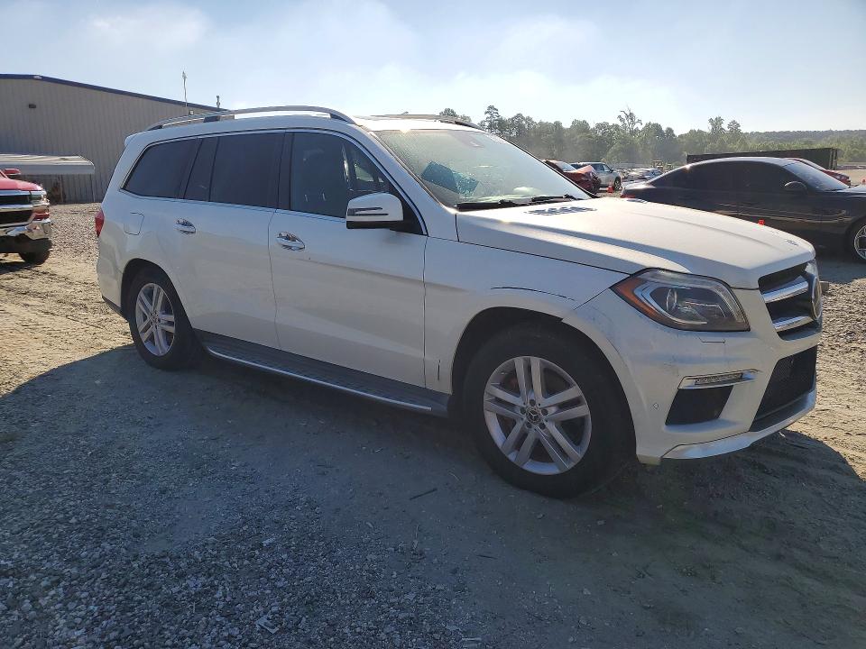 56634026 :رقم المزاد ، 4JGDF6EE9FA465740 vin ، 2015 Mercedes-benz Gl مزاد بيع