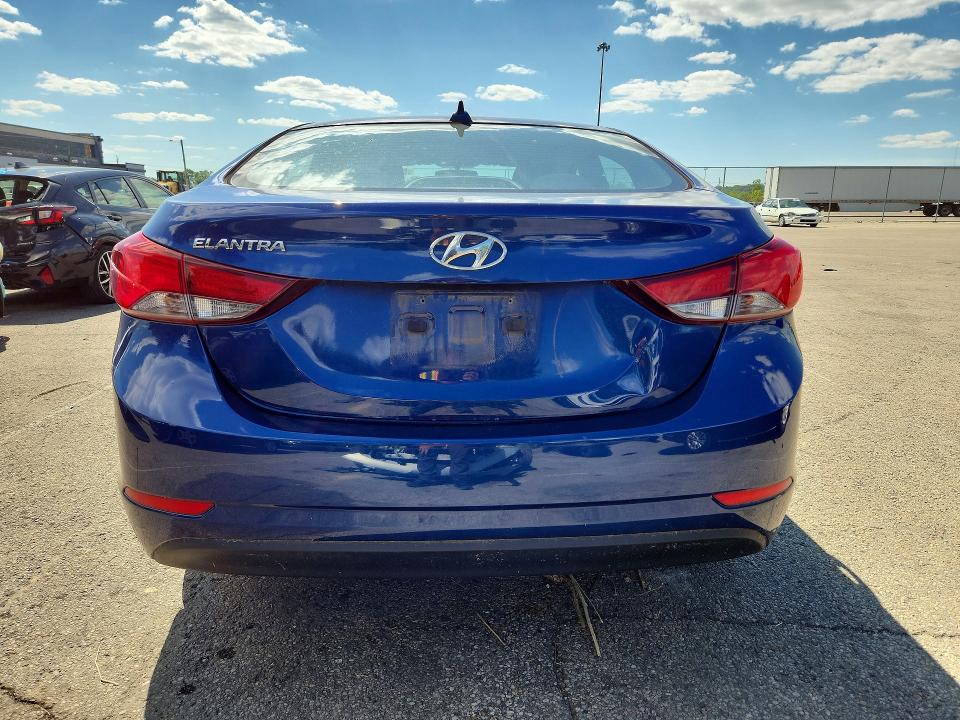 Продажа на аукционе авто 2016 Hyundai Elantra, vin: 5NPDH4AE4GH745763, номер лота: 55197656