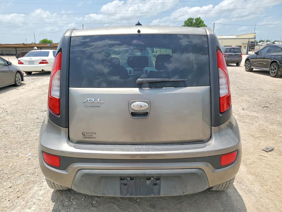 58824076 :رقم المزاد ، KNDJT2A51D7620502 vin ، 2013 Kia Soul مزاد بيع