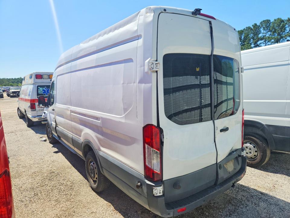 2017 Ford Transit მანქანა იყიდება აუქციონზე, vin: 1FTYR3XM6HKA21339, აუქციონის ნომერი: 45473296
