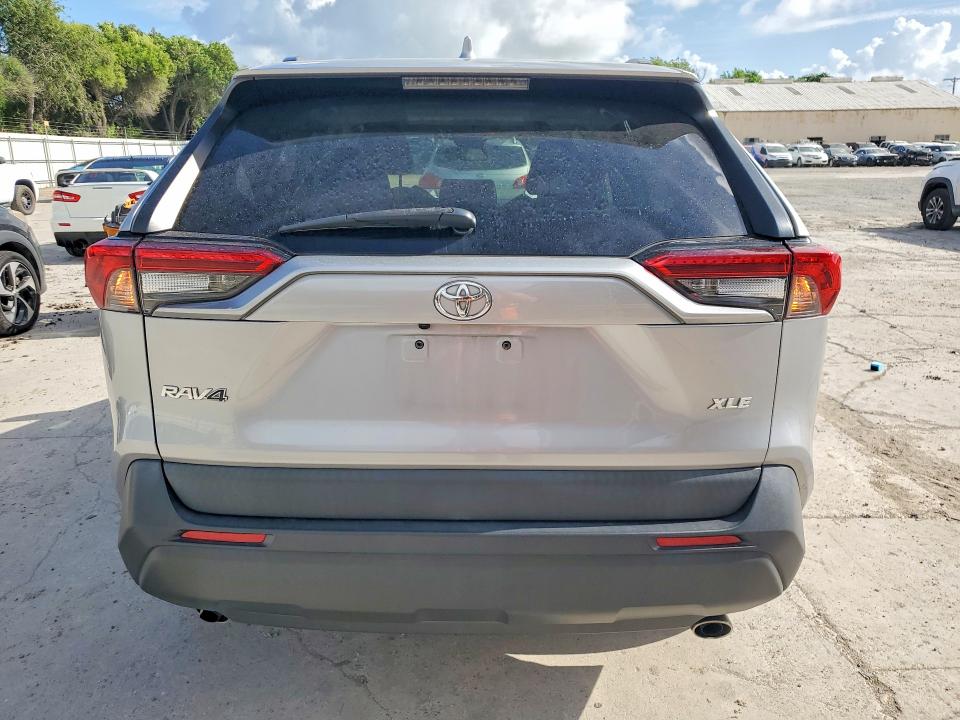 2019 Toyota Rav4 მანქანა იყიდება აუქციონზე, vin: 2T3C1RFV6KC022358, აუქციონის ნომერი: 56287206