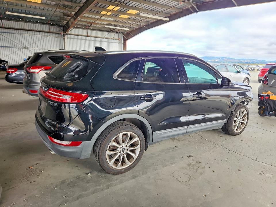 Auction sale of the 2017 Lincoln Mkc, vin: 5LMCJ2C99HUL31351, lot number: 56473856