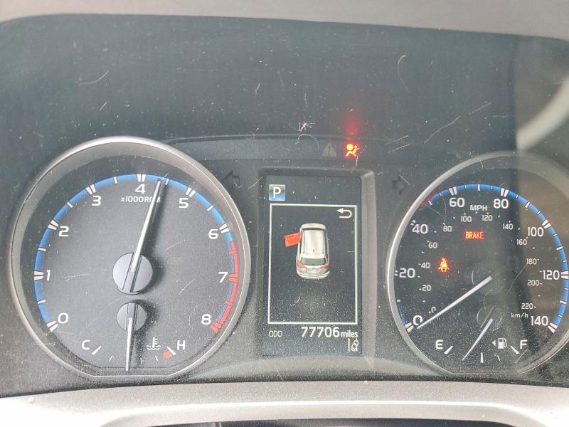 Продажа на аукционе авто 2017 Toyota Rav4, vin: JTMZFREV3HJ142542, номер лота: 57073776