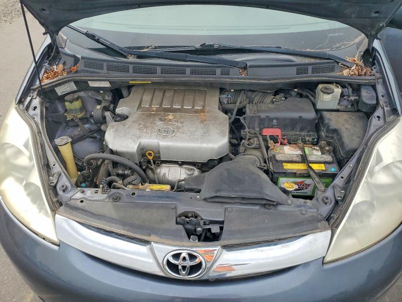 Продажа на аукционе авто 2010 Toyota Sienna, vin: 5TDKK4CC9AS305950, номер лота: 58778596
