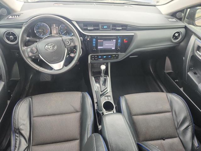 56280156 :رقم المزاد ، 5YFBURHE5JP762930 vin ، 2018 Toyota Corolla مزاد بيع
