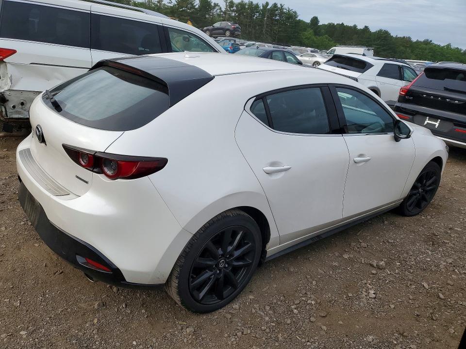 56771066 :رقم المزاد ، JM1BPBML9M1402216 vin ، 2021 Mazda 3 مزاد بيع