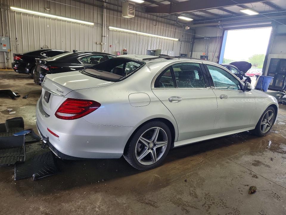 57353926 :رقم المزاد ، WDDZF4KB6HA084882 vin ، 2017 Mercedes-benz E مزاد بيع