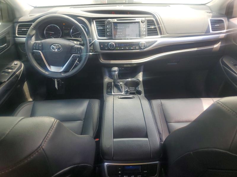55888676 :رقم المزاد ، 5TDKZRFH4KS571040 vin ، 2019 Toyota Highlander مزاد بيع