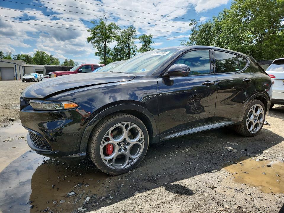 Продаж на аукціоні авто 2024 Alfa Romeo Tonale, vin: ZASPATDW9R3063013, номер лоту: 57557286