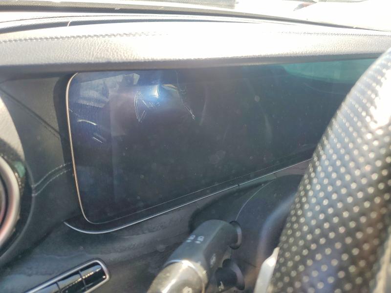 58646576 :رقم المزاد ، WDDZF6EB0JA403643 vin ، 2018 Mercedes-benz E مزاد بيع