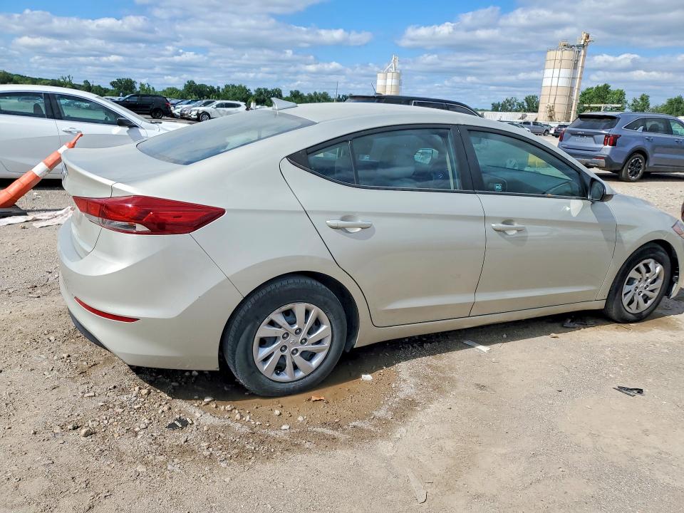 2017 Hyundai Elantra მანქანა იყიდება აუქციონზე, vin: 5NPD74LF6HH201937, აუქციონის ნომერი: 57996356