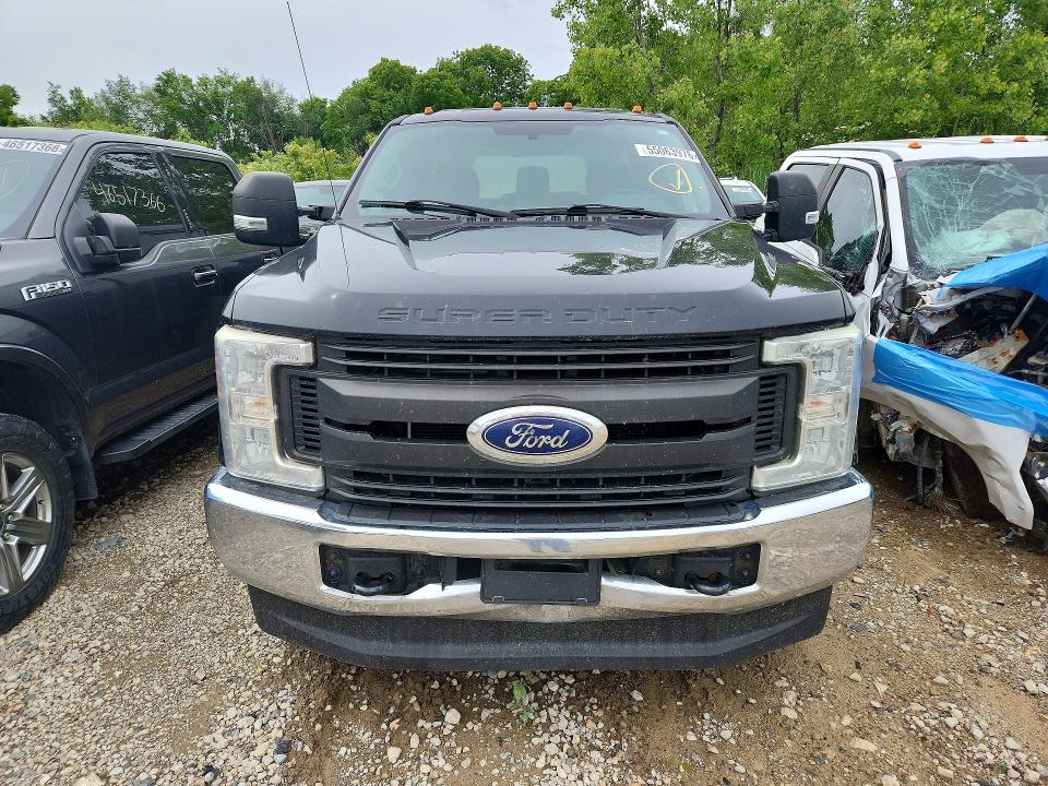 Продаж на аукціоні авто 2017 Ford F250, vin: 1FTBF2B63HEC52697, номер лоту: 55063976