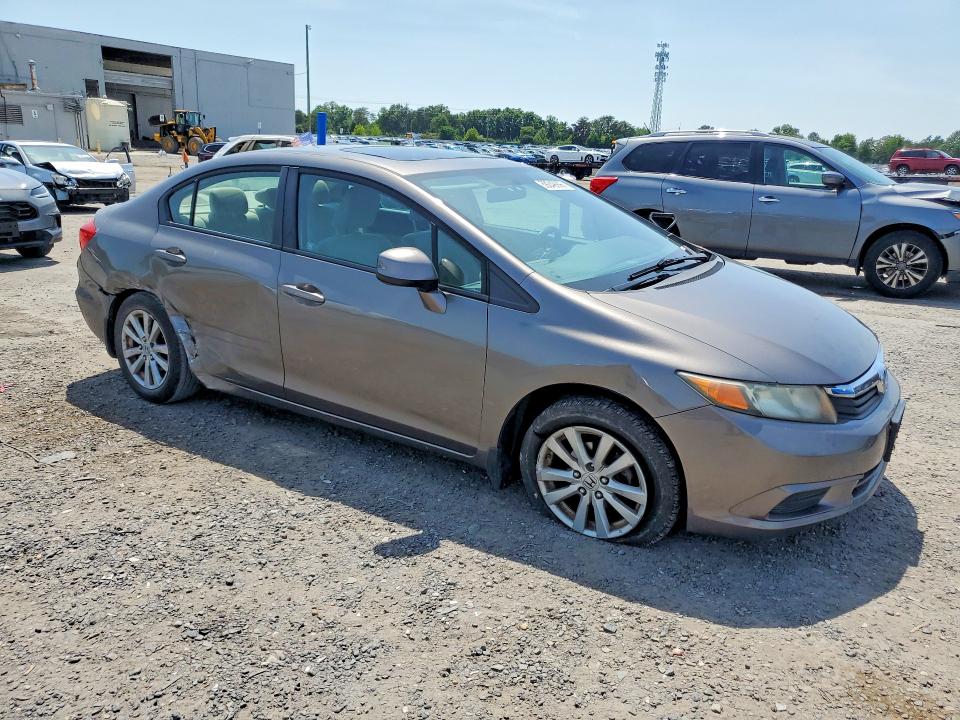 59249996 :رقم المزاد ، 19XFB2F82CE383576 vin ، 2012 Honda Civic مزاد بيع