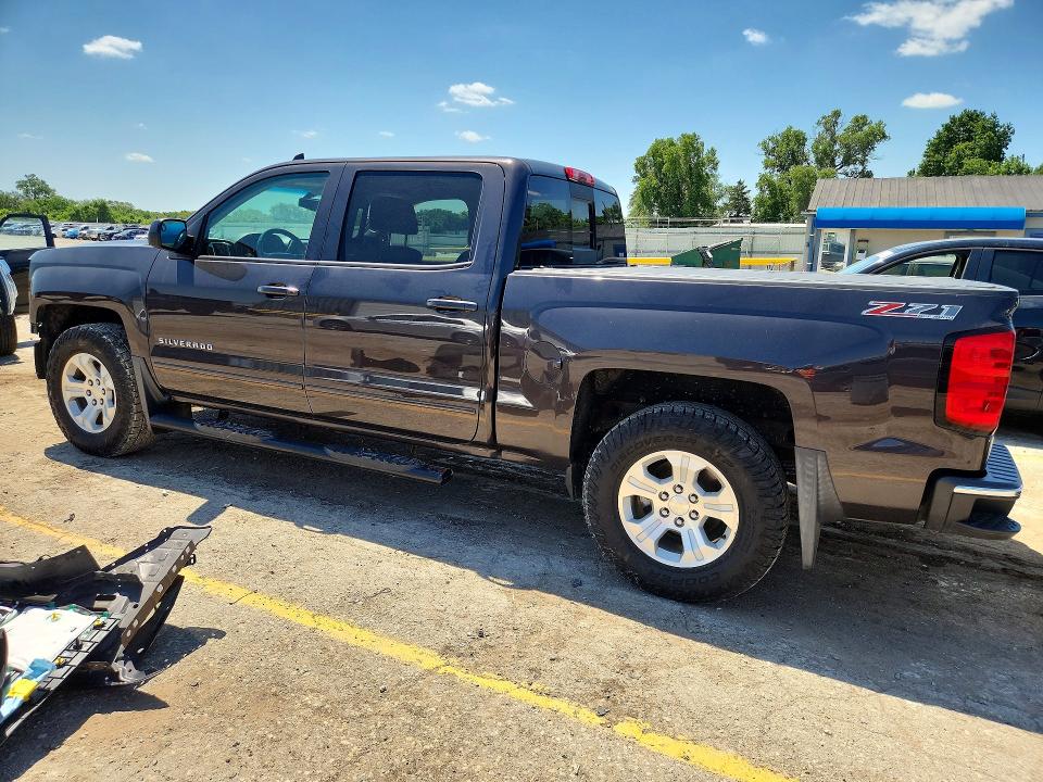 Продаж на аукціоні авто 2015 Chevrolet Silverado, vin: 3GCUKREC5FG516958, номер лоту: 55656126