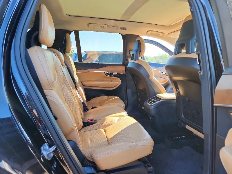 57021616 :رقم المزاد ، YV4A22PL2G1014851 vin ، 2016 Volvo Xc90 مزاد بيع