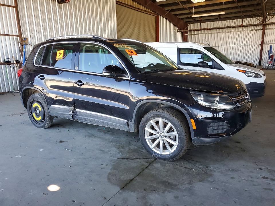 2017 Volkswagen Tiguan მანქანა იყიდება აუქციონზე, vin: WVGRV7AX1HK002722, აუქციონის ნომერი: 56673326