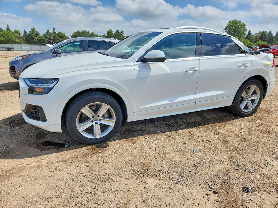 57831476 :رقم المزاد ، WA1AVAF1XKD019768 vin ، 2019 Audi Q8 مزاد بيع