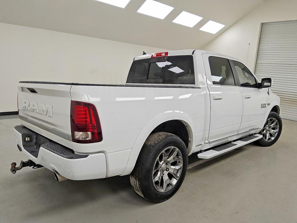 Продаж на аукціоні авто 2018 Ram 1500, vin: 1C6RR6PTXJS200123, номер лоту: 57403126