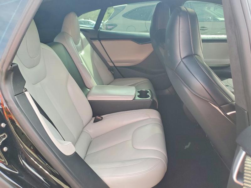 2015 Tesla Model S მანქანა იყიდება აუქციონზე, vin: 5YJSA4H20FFP75444, აუქციონის ნომერი: 57170276