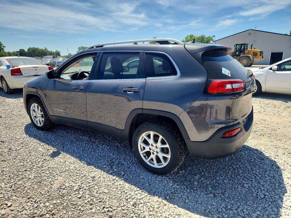 55531736 :رقم المزاد ، 1C4PJLCB2HW523393 vin ، 2017 Jeep Cherokee مزاد بيع