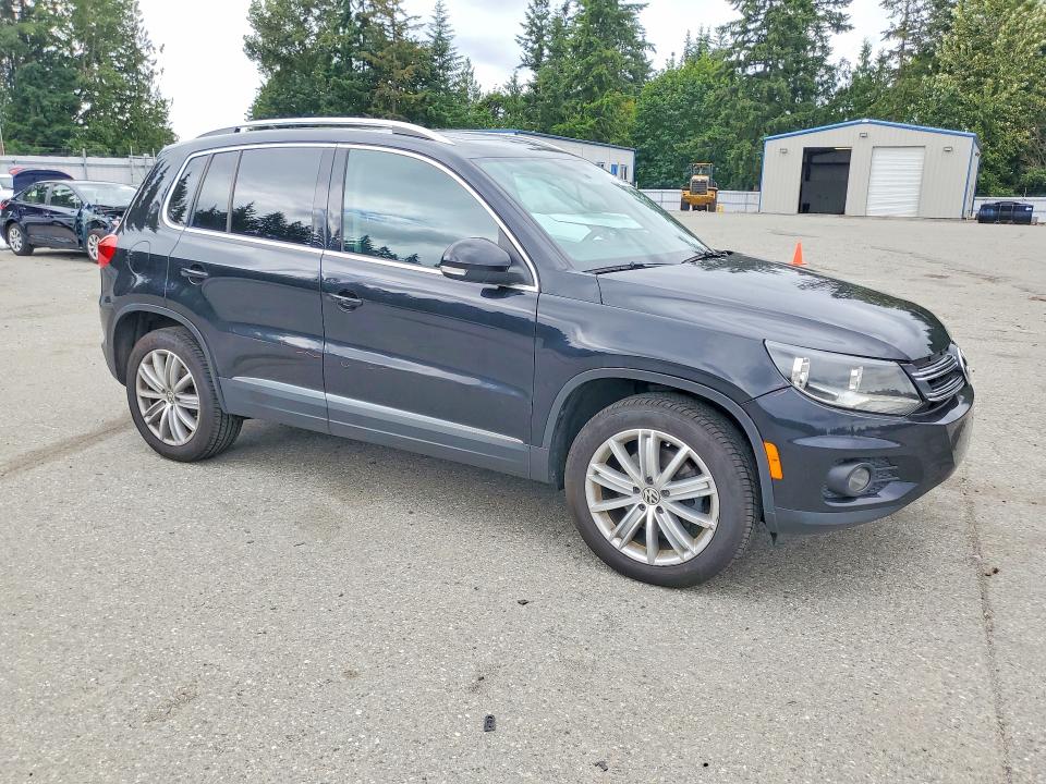 2015 Volkswagen Tiguan მანქანა იყიდება აუქციონზე, vin: WVGBV7AX0FW505505, აუქციონის ნომერი: 58255096