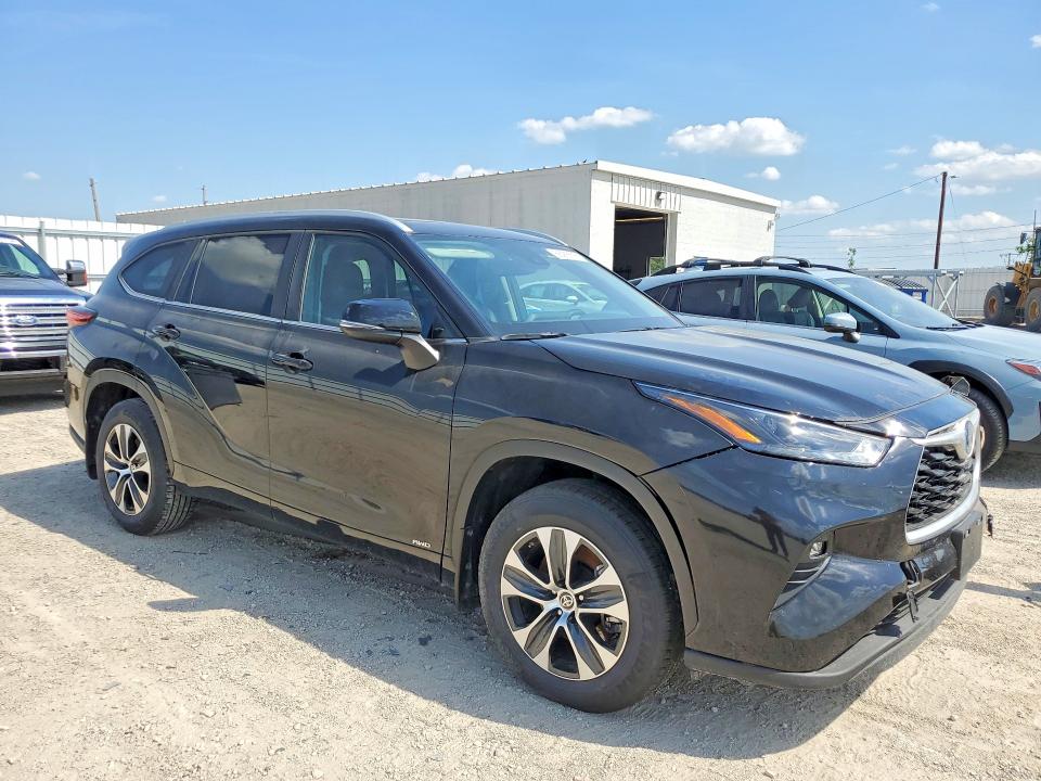 Продаж на аукціоні авто 2023 Toyota Highlander Hybrid, vin: 5TDKBRCH0PS585789, номер лоту: 56055506