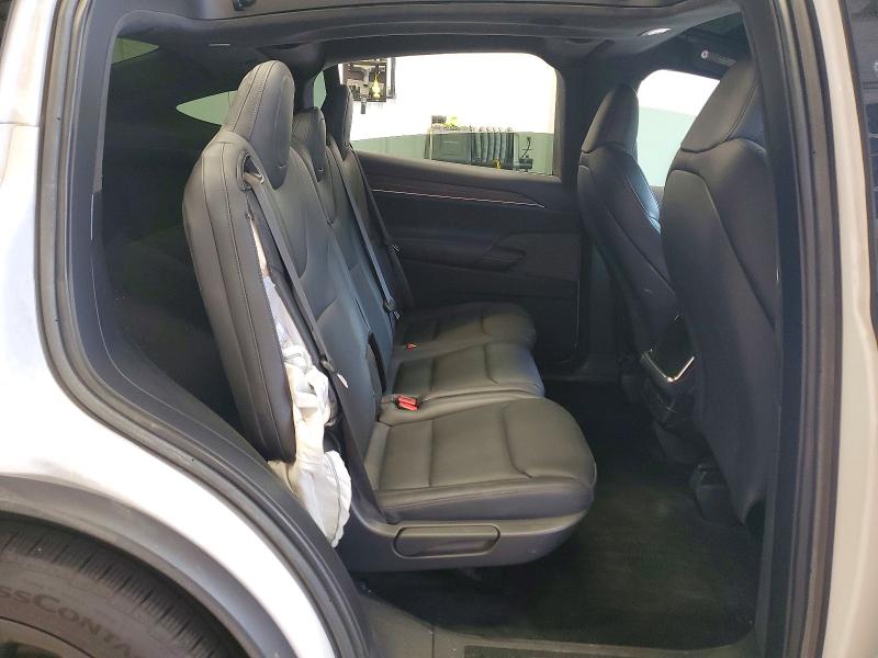 2022 Tesla Model X მანქანა იყიდება აუქციონზე, vin: 7SAXCDE59NF343581, აუქციონის ნომერი: 56545636