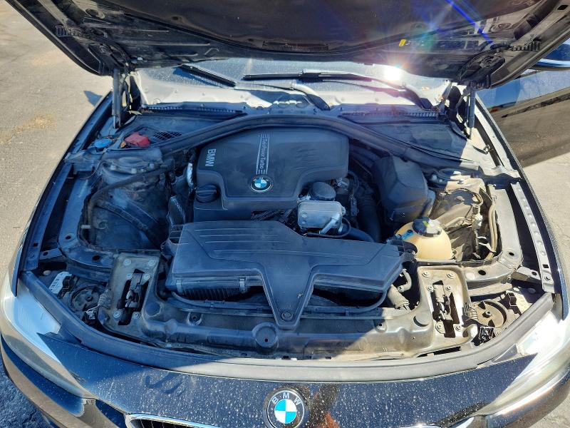 Продаж на аукціоні авто 2017 Bmw 320, vin: WBA8E1G3XHNU16417, номер лоту: 55640336