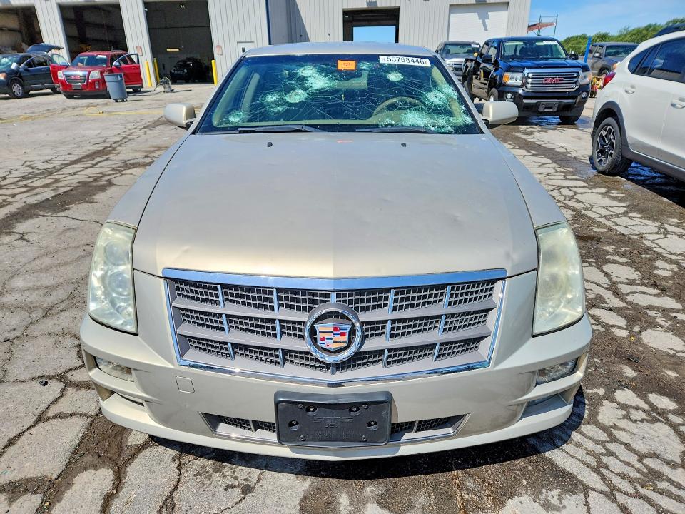 55768446 :رقم المزاد ، 1G6DW67V780121613 vin ، 2008 Cadillac Sts مزاد بيع