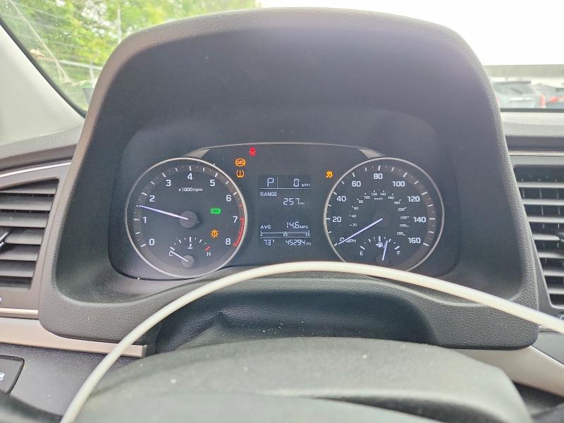 Продажа на аукционе авто 2018 Hyundai Elantra, vin: 5NPD74LF6JH397397, номер лота: 58640506