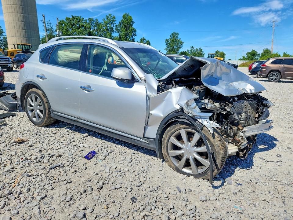 58101946 :رقم المزاد ، JN1BJ0RR0GM261531 vin ، 2016 Infiniti Qx50 مزاد بيع
